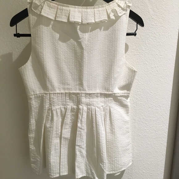 Tibi Dainty, Ruffles Sleeveless Top - Picture 3 of 5